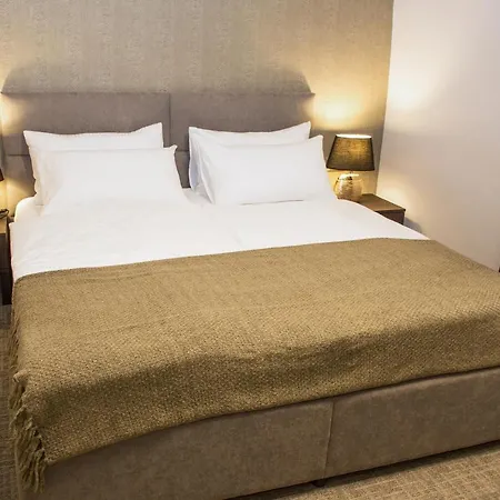 Aldilà Art Rooms, Apartment&vacation House Affittacamere Smartno