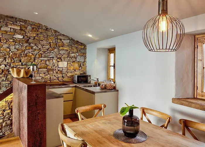 בית הארחה Aldila Art Rooms, And